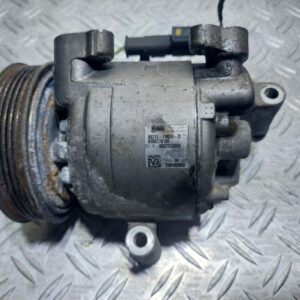 Compresor Ac Peugeot 1.0 VVT-i motor CFB 1KRB52 cod 88310-YV010-D 