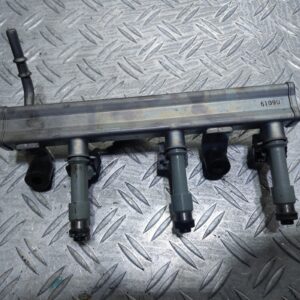 Rampa cu injectoare Peugeot 1.0 VVT-i motor CFB 1KRB52 cod 23250-0Q030