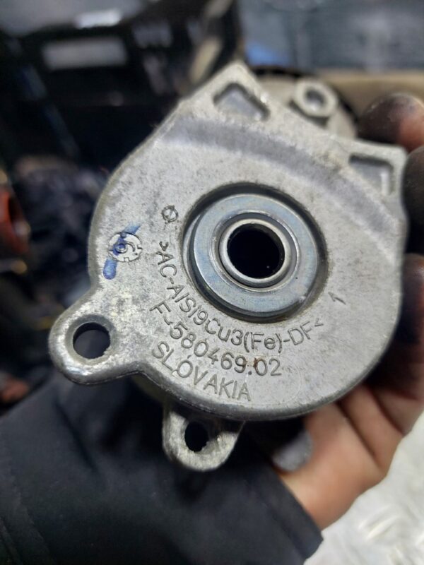 Rola intinzatoare Peugeot 1.0 VVT-i motor CFB 1KRB52 cod F58046902