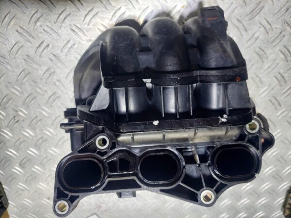 Galerie admisie Peugeot 1.0 VVT-i motor CFB 1KRB52 cod 17120-0Q040