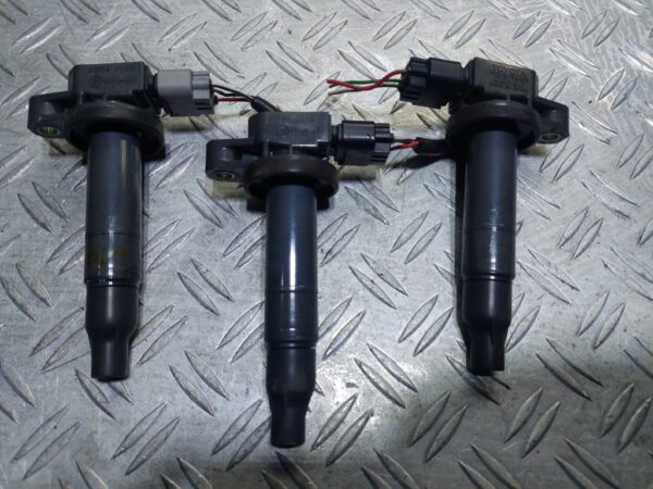 Set 3 bobine inductie Peugeot 1.0 VVT-i motor CFB 1KRB52 cod 90919-W2002