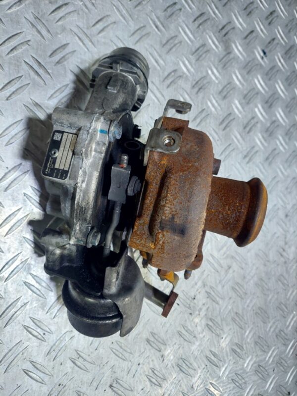 Turbina Renault Nissan 1.5dci euro 6 K9K646 cod 16359700011