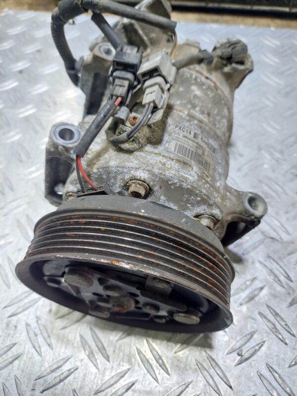 Compresor AC Renault Nissan 1.5dci euro 6 K9K646 cod 926003123R