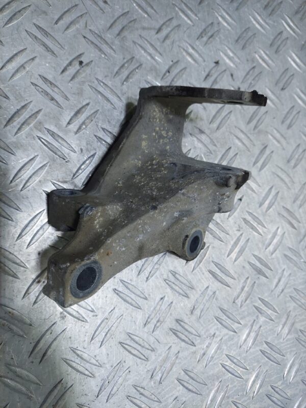 Suport motor Renault Nissan 1.5dci euro 6 K9K646 cod 113320979R