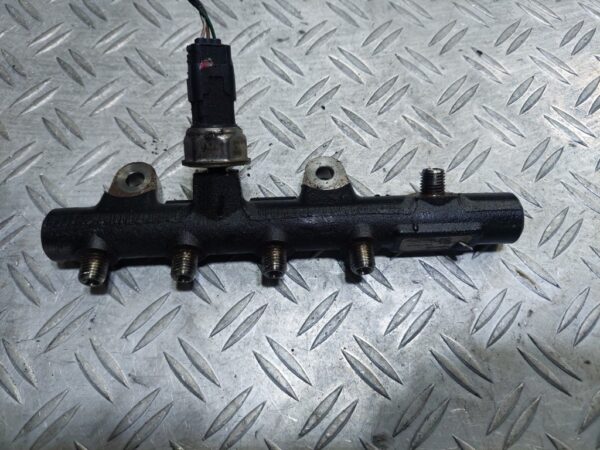 Rampa injectoare Renault Nissan 1.5dci euro 6 K9K646 cod 8201225030