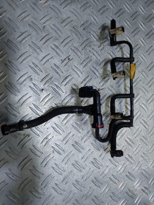 Rampa retur injectoare Renault Nissan 1.5dci euro 6 K9K646 cod 166714557R