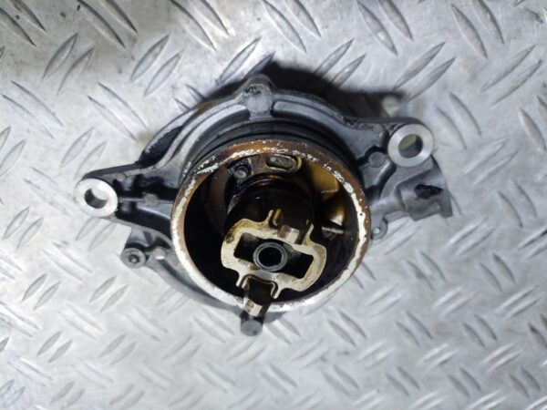Pompa vacuum BMW E65 3.0D cod M57 306D3 cod 779123204