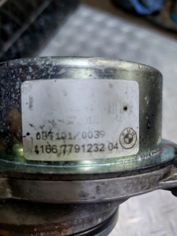 Pompa vacuum BMW E65 3.0D cod M57 306D3 cod 779123204