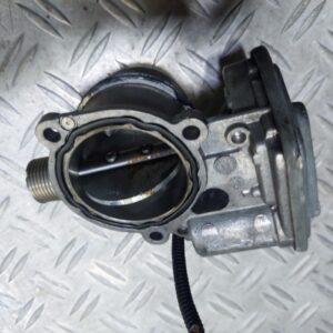 Clapeta acceleratie BMW E65 3.0D cod M57 306D3 cod 700376040