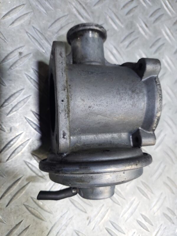 Supapa EGR BMW E65 3.0D cod M57 306D3 cod 70045000