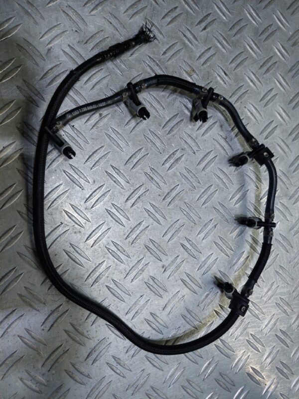 Rampa retur injectoare BMW E65 3.0D cod M57 306D3 cod 779986802