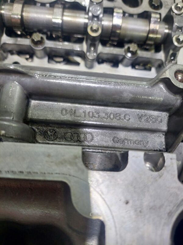 Semichiulasa cu axe came Volkswagen 1.6 TDI cod 04L103292F 04L103308C