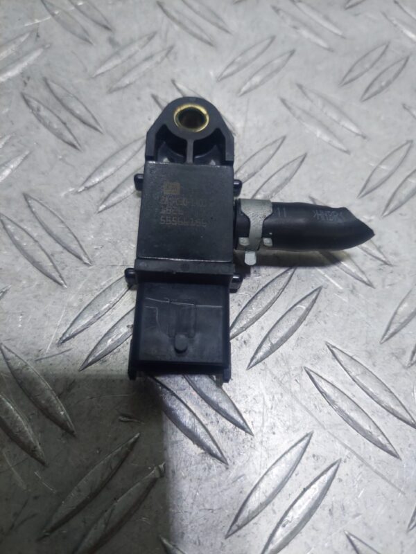 Senzor presiune gaze Opel Astra J 1.3 cdti cod mot. A13DTC cod 55566186