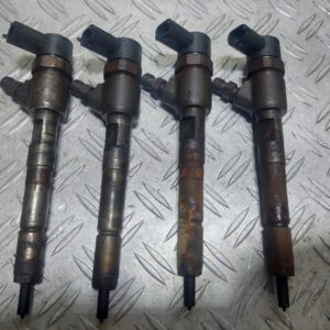 Injector Opel Astra J 1.3 cdti cod mot. A13DTC cod 0445110326