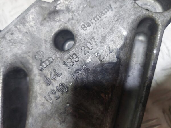 Suport motor Volkswagen Golf VII cod motor CLH 1.6 TDI cod 04L199207