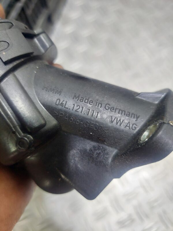 Corp termostat Volkswagen Golf VII cod motor CLH 1.6 TDI cod 04L121111