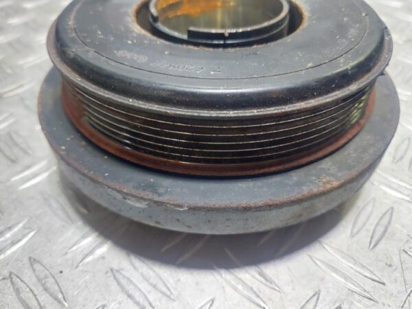 Fulie arbore cotit BMW F20 Biturbo cod B47D20B 2.0 D cod 7620548