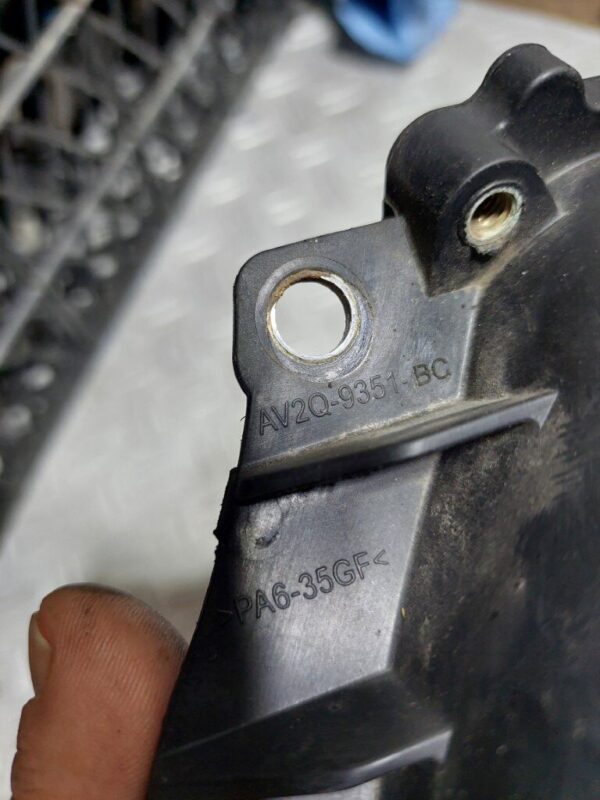 20250628_144704-rotated-1.jpg Furtun admisie aer FORD FIESTA 1.6 TDCi T3JB cod AV2Q-9351-BC