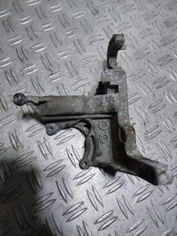 20250628_144718-1-rotated-1.jpg Suport motor FORD C-Max 1.6 TDCi T3JB cod AV6Q-9B470-BB