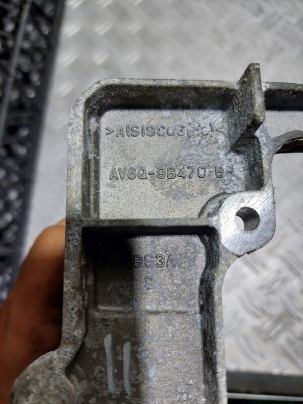 20250628_144741-rotated-1.jpg Suport motor FORD C-Max 1.6 TDCi T3JB cod AV6Q-9B470-BB
