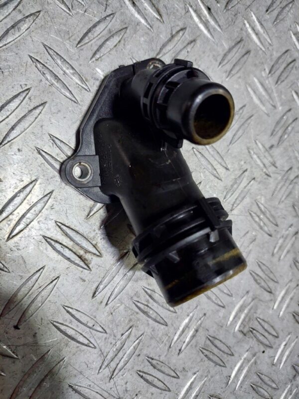 20250628_151221-rotated-1.jpg Distributor apa BMW seria 3 E90 2.0 D N47D20A cod 7800048