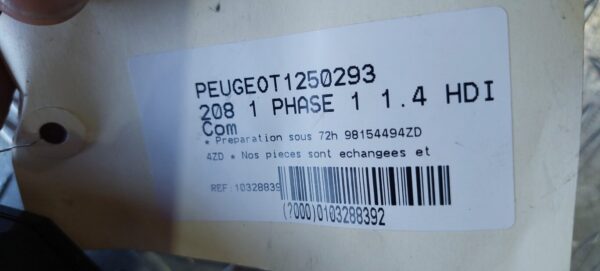 20250702_162535-rotated-1.jpg Bloc lumini cu manete si spira airbag Peugeot 208 2012 - 2016 cod 98030390ZD