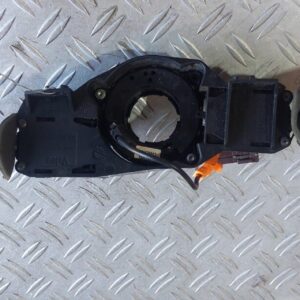 Bloc lumini cu manete si spira airbag Peugeot Partner cod 9620376580