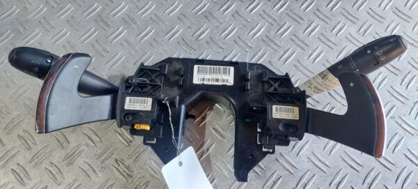 Bloc lumini cu manete Citroen C4 Grand Picasso cod 96642553XT