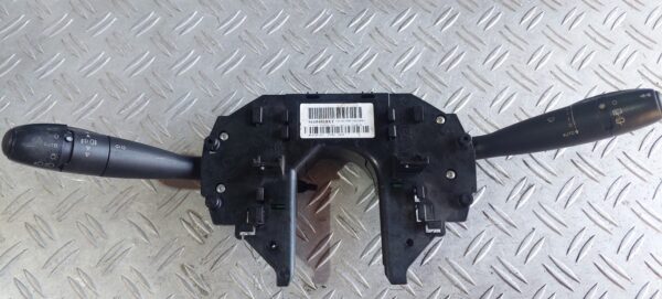 Bloc lumini cu manete Citroen C4 cod 96656018XT