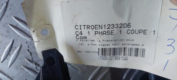 Bloc lumini cu manete si padele Citroen C4 2006 cod 345657356