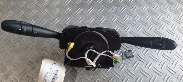 Bloc lumini cu manete si spira airbag Citroen C3 cod 96608847XT
