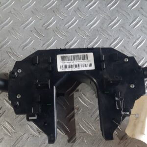 20250702_204003.jpg Bloc lumini cu manete Citroen C4 cod 96644965XT