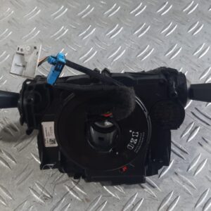 20250702_204458.jpg Bloc lumini cu manete si spira airbag Citroen DS5 / Peugeot 508 cod 98199434ZD