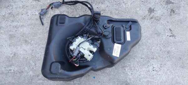 Rezervor adblue Mazda CX-7 R2AA 2.2D cod F01C190080 / F01C190080