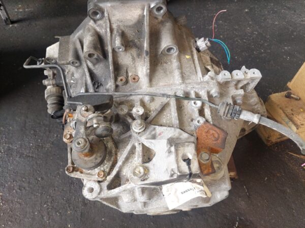 20250717_151737.jpg Cutie viteze manuala 6 Trepte Mazda 5 2.0 d cod motor RF7J cod D2C4-B
