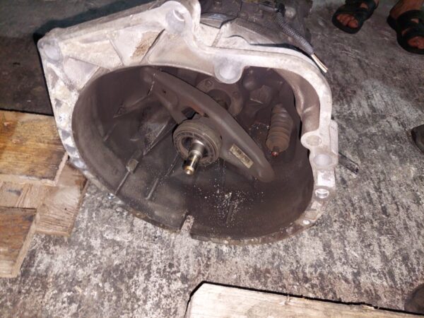 Cutie viteze manuala 6 Trepte BMW Seria 3 2.0 i cod motor N43B20A cod GS6-17BG