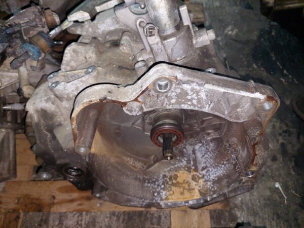 Cutie viteze manuala 6 Trepte Opel Astra H 1.3 CDTI cod motor Z13DTH cod 55193621