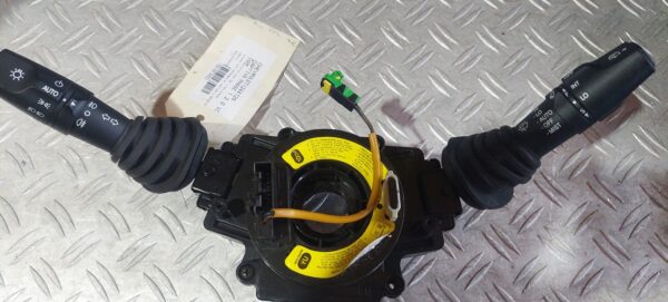 Bloc lumini cu manete si spira volan CHEVROLET CAPTIVA cod 96628699