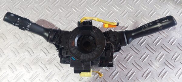 Bloc lumini cu manete si spira volan TOYOTA YARIS 2