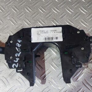 20250719_173547.jpg Bloc lumini cu manete Citroen C4 Picasso 1