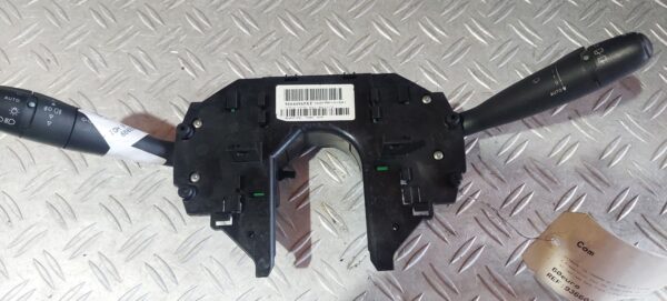 20250719_174651.jpg Bloc lumini cu manete Citroen C4 Picasso cod 96644965XT