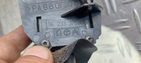 Bloc lumini cu manete Peugeot 106 Mk 2 (1) 1996-2003 cod 96 233 37580