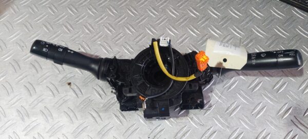 Bloc lumini cu manete si spira volan TOYOTA AYGO 1