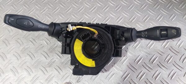 Bloc lumini cu manete si spira volan Ford Fiesta 6 2009-2017 cod 8A6T-13N064-GD