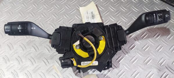 Bloc lumini cu manete si spira volan Ford Focus 2 2004-2010 cod 4M5T-14A664-AB