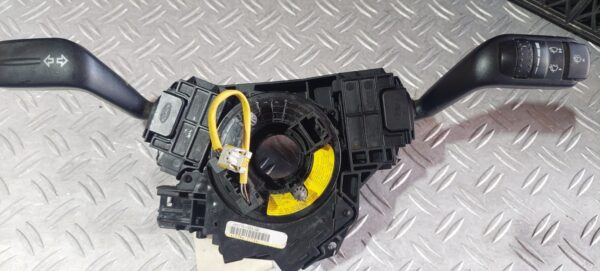 20250719_183728.jpg Bloc lumini cu manete si spira volan Ford Focus 2 2005-2009 cod 4M5T-14A664-AB