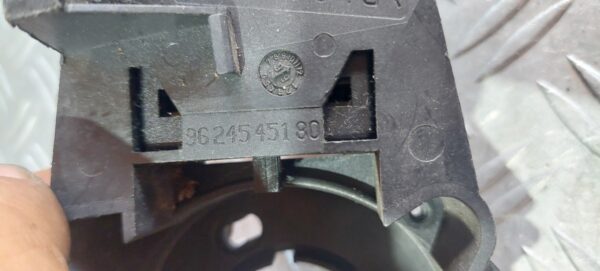 Bloc lumini cu manete Citroen Xsara Berlina cod 9624545180