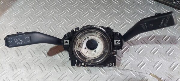 Bloc lumini cu manete si spira volan Volkswagen Golf 6 cod 5K0 953 507 BC