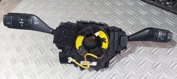 Bloc lumini cu manete si spira volan Ford Focus 2 cod 4M5T-14A664-AB