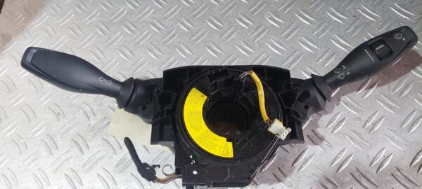20250719_191914-scaled-1.jpg Bloc lumini cu manete si spira volan FORD FIESTA VI 2010 cod 8A6T-13N064-AF